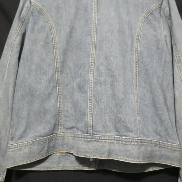 Jean Jacket - Picture 14 of 15